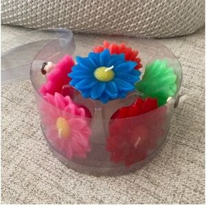 🪞 NWT in box  floating flower carved candle home decorations set of 6